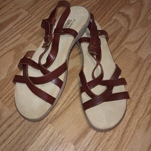 NWOT G.H. Bass Comfort Sandals. Leather. Brown. Women's 9 M